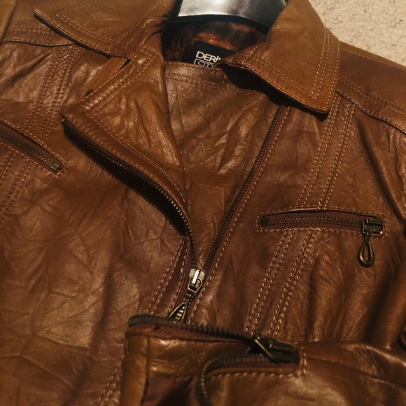 Leather Jacket - Picture 3 of 7